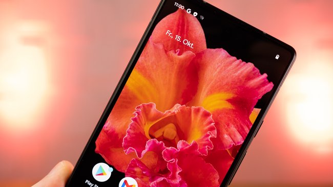Das Google Pixel 6 sieht nicht nur äußerlich hübsch aus, auch sein Inneres ist ein Hingucker (Bildquelle: GIGA). Das Google Pixel 6 sieht nicht nur äußerlich hübsch aus, auch sein Inneres ist ein Hingucker (Bildquelle: GIGA).